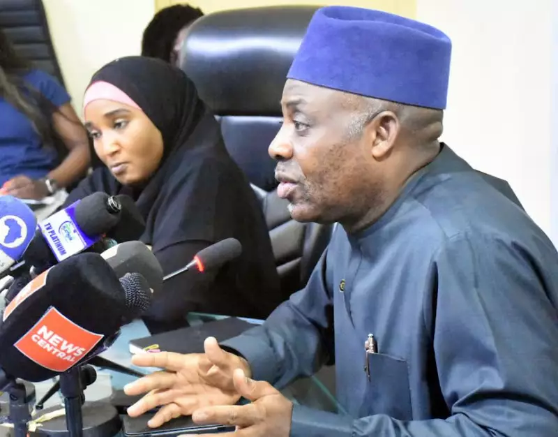 ASUU Rejects FG's 2025 Salary Offer, Calls It 'Drop in Ocean'