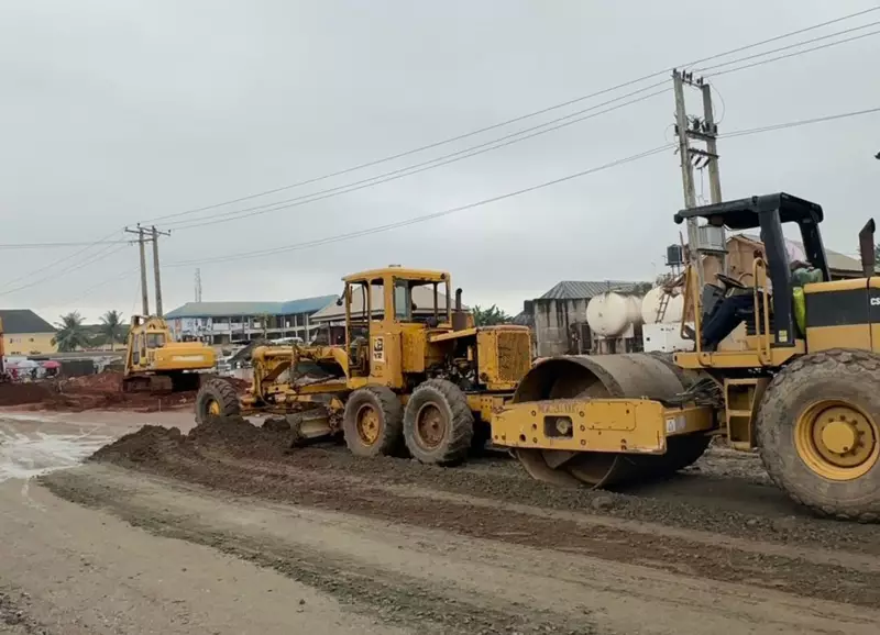 Ibadan Residents Block Roads, Protest Land Grab for Circular Road