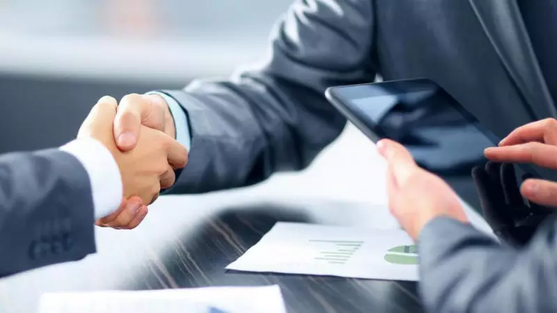 Nigerian Bond Yields Drop to 15.57% as Investors Flock to Safety