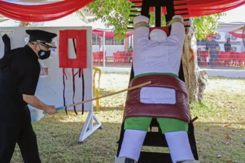 Singapore Don Introduce Cane for Fraudsters - See Wetin dey Happen