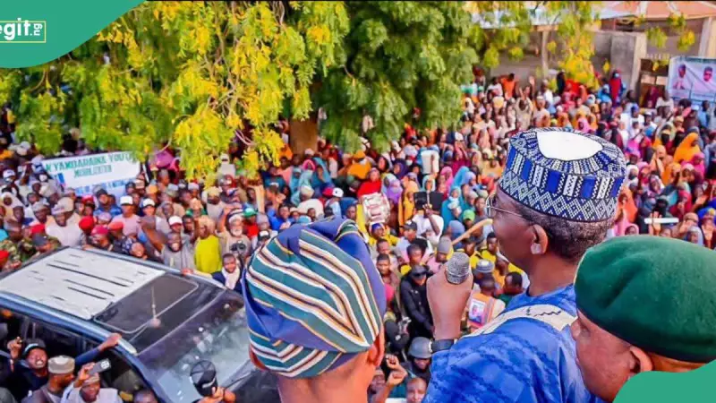 Tragic Stampede at Defense Minister's Residence Claims One Life in Gusau