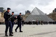 Louvre Jewel Heist: French Police Arrest Four More Suspects