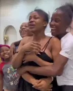 Tacha Breaks 2 Guinness World Records for Cosmetic Makeovers