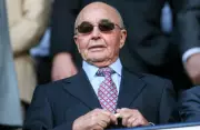Trump Pardons Tottenham Owner Joe Lewis in Insider Trading Case