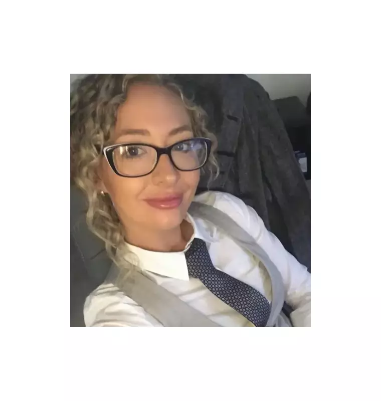 37-Year-Old Teacher Pleads Guilty to S3x Crimes with 15-Year-Old Student