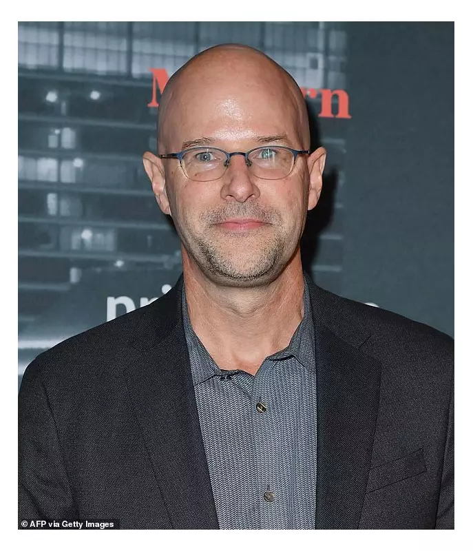 Bestselling Author Splits from Husband After 30 Years, He Still Pays Her Bills