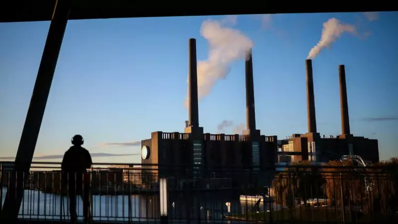 German Business Morale Hits 7-Month Low, Gloomy End to 2025