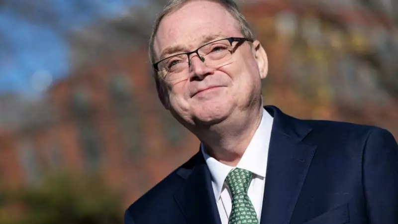Trump Hints at Kevin Hassett as Next Fed Chair, Replacing Powell in 2026