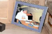 New Epstein Photos Show Kissing, Cuddling of Young Girls
