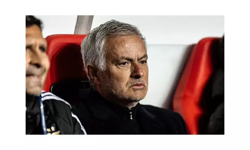 Mourinho's Punishment: Benfica Players Forced to Sleep at Training Ground