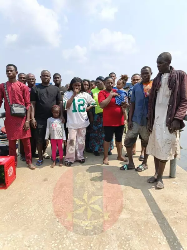 Nigerian Army Rescues 18 from Sea Pirates in Cameroon Waters