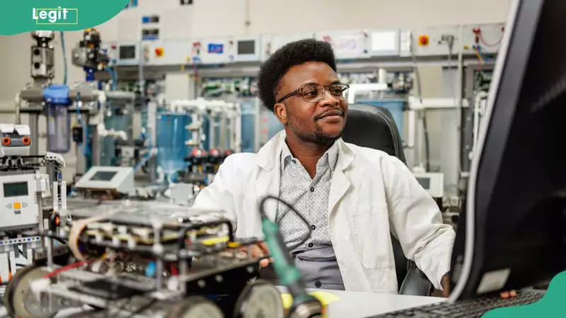 Physics Careers in Nigeria 2026: Top 10 High-Paying Options & Salaries