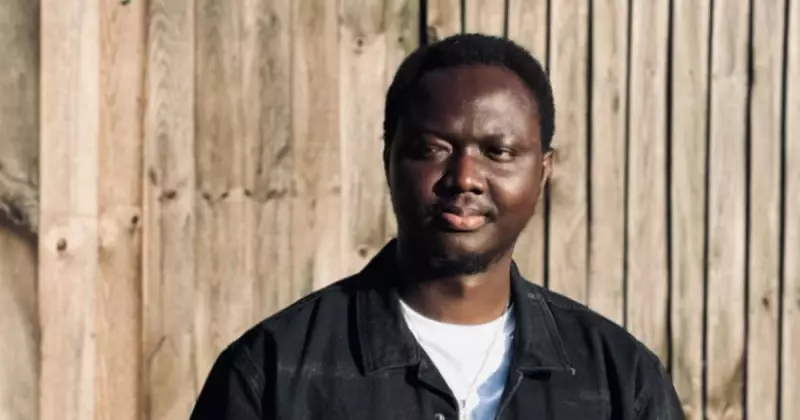 Valjae Delivers Message of Hope in 'Colourful Lies' with Gritty Vocals