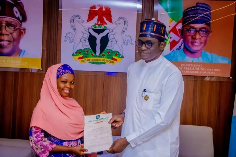 Yobe Governor Offers Automatic Job to Physics Graduate with Record 4.84 CGPA