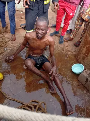 Oyo Fire Service Rescues 37-Year-Old Man from Well in Saki