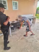 Bold Thief Steals Cooking Pot of Chicken Curry on Fire in South Africa