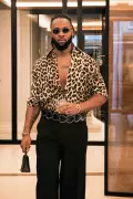 Flavour Responds to Fan Accusing Him of Fearing Young Igbo Singers