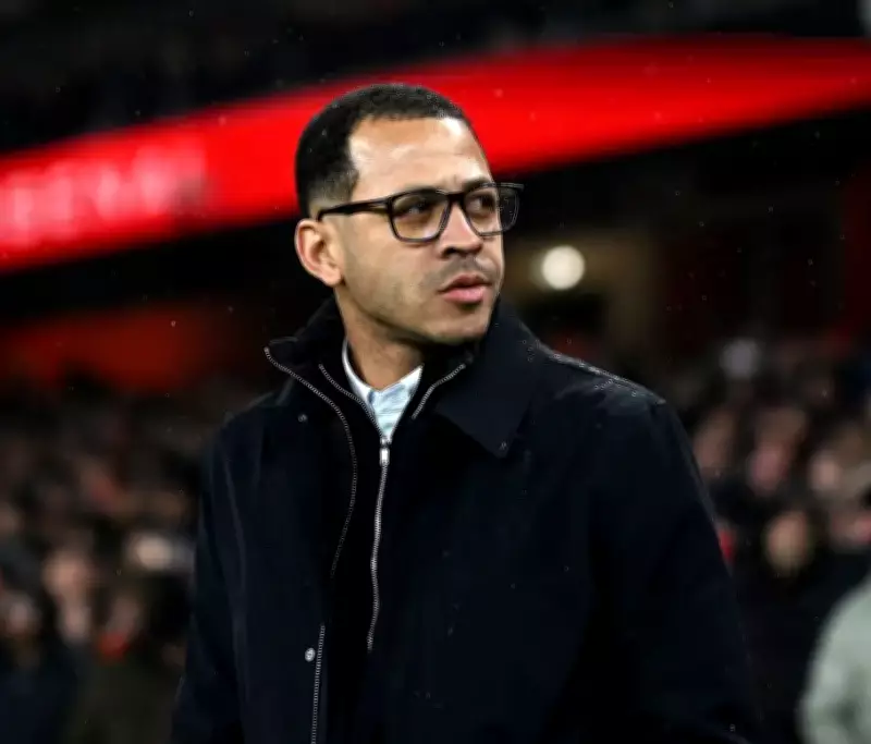 Chelsea Boss Rosenior Accuses Arsenal of Breaching Football Etiquette in Warm-Up