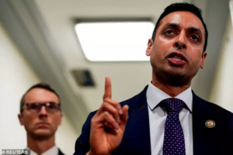 US Lawmakers Warn Royal Family's Reputation at Stake Over Epstein Scandal Handling