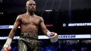 Floyd Mayweather Announces Professional Boxing Comeback After Tyson Exhibition
