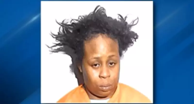 Ohio Mother Arrested for Leaving Seven Children in Car to Gamble