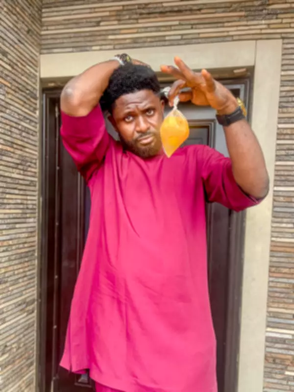 Nigerian Man Raises Health Alarm Over Cracked Eggs Sold in Nylon Bags