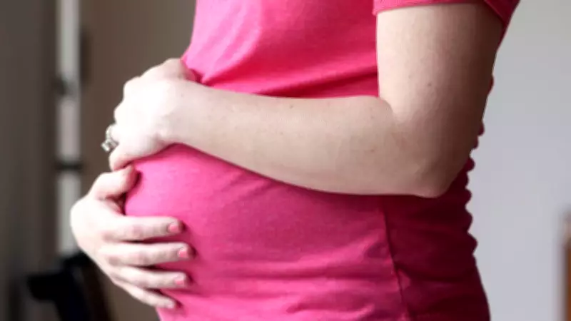 UK Court Rules DNA Cannot Determine Father in Identical Twin Paternity Case