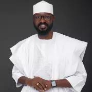 Nigerian Man Shares Entitled Message from Youth Demanding Money