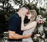 Taylor Swift and Travis Kelce's Summer Wedding Date and Location Revealed