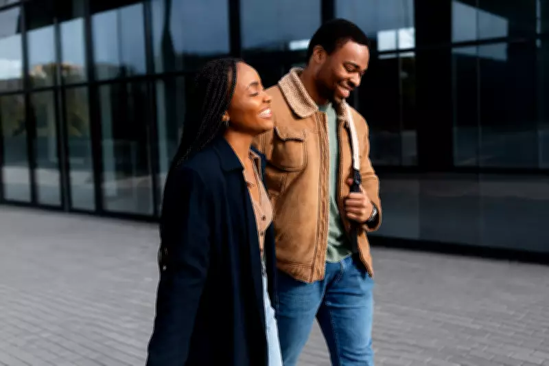 Navigating the Talking Stage: Do's and Don'ts for Modern Romance