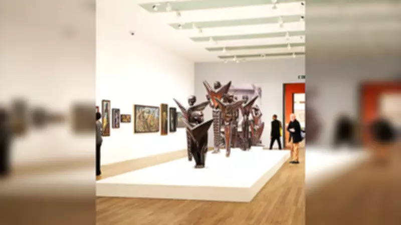 Nigerian Modernism Takes Center Stage on World Art Day