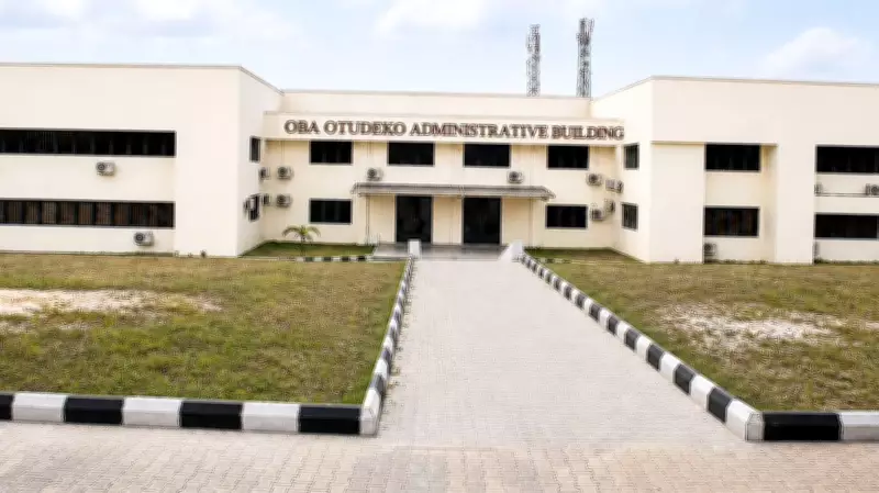 Oba Otudeko Foundation Delivers Administrative Building to OOU