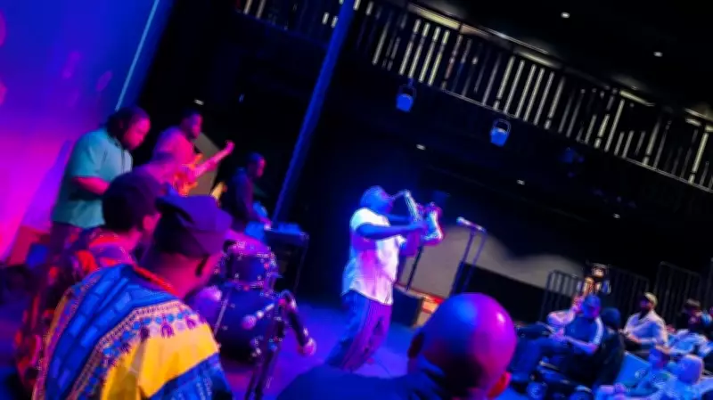Olamide Sax Delivers Captivating Performance at ÀTÙPÀ's Oòdayè Production