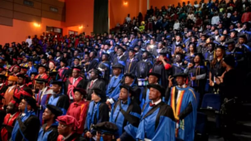 Oluyole Club Awards Bursaries to 10 Ibadan Students, Urges Resilience