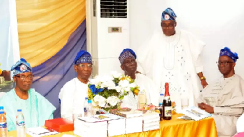 Oluyole Club Awards Bursaries to Indigent Ibadan Students, Urges Resilience