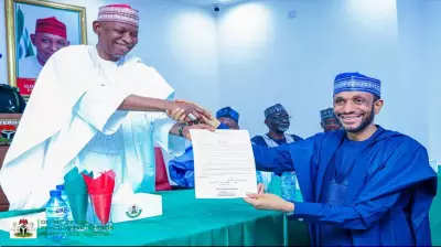 Ganduje Recognizes Sanusi as Emir of Kano at Garo's Swearing-In