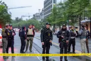 Suspect dies after exchanging gunfire with Secret Service near White House