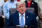 Trump Closes Loophole for Migrants Awaiting Green Cards