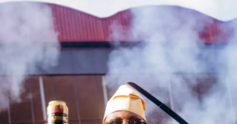 Beyond the Horses: Goldberg's Golden Guard Steals Show at Ojude Oba 2026