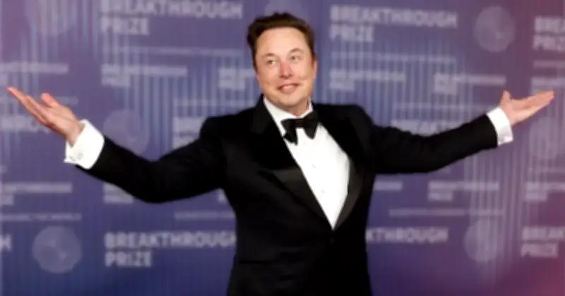 Elon Musk becomes world's first trillionaire after SpaceX IPO
