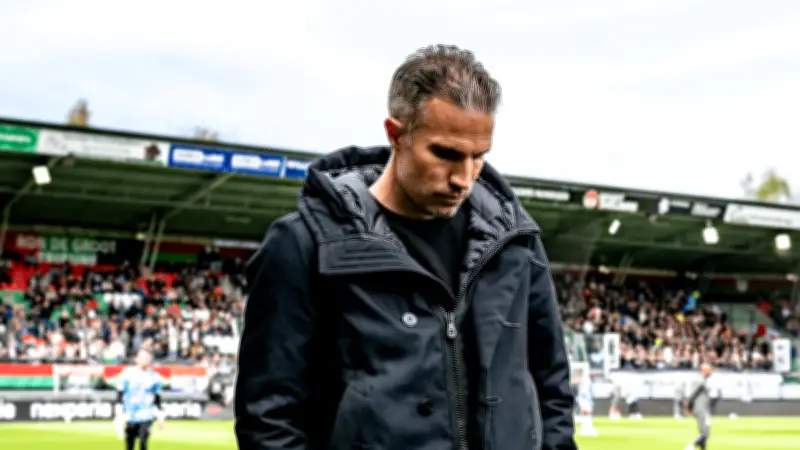 Feyenoord sack Robin van Persie after 16 months as manager
