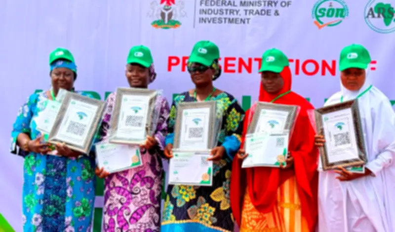 FG Awards ARSO Quality Mark to 5 Rice Processor Groups in Niger