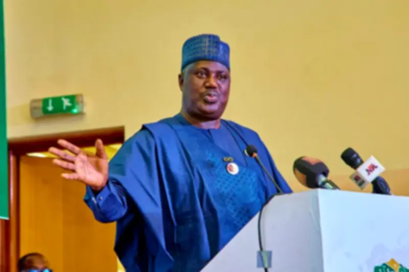 FG Inaugurates Renewed Hope Cooperative Reform Committee
