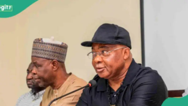 Imo Governor Approves ₦300M for Law Students, South Africa Returnees