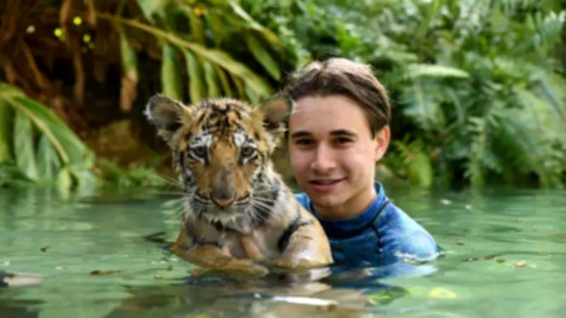 Jacob Feder: From Childhood Zoo to YouTube Stardom with 2.4M Subs