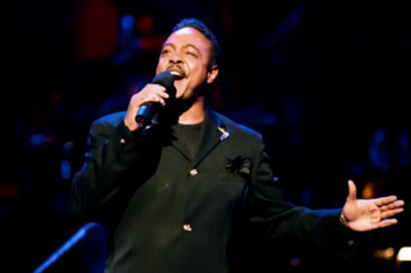 Peabo Bryson, Disney Duet Legend, Dies at 75 After Stroke