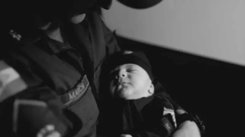 Police Officer At My Door Holding My Toddler – Then He Told Me About My Teen Son