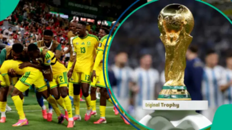 South Africa Defy Supercomputer to Reach World Cup Knockouts