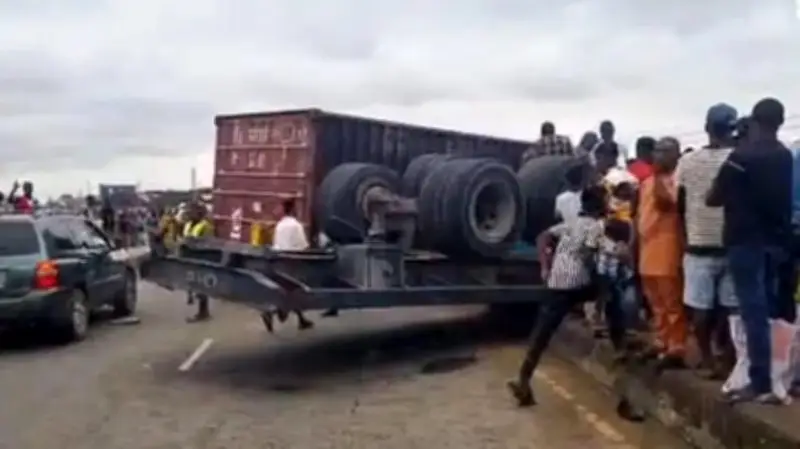 Truck Driver Dies in Lagos Ijegun Crash, Motor Boy Survives