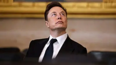 Spacex IPO Propels Elon Musk to Become First World Trillionaire